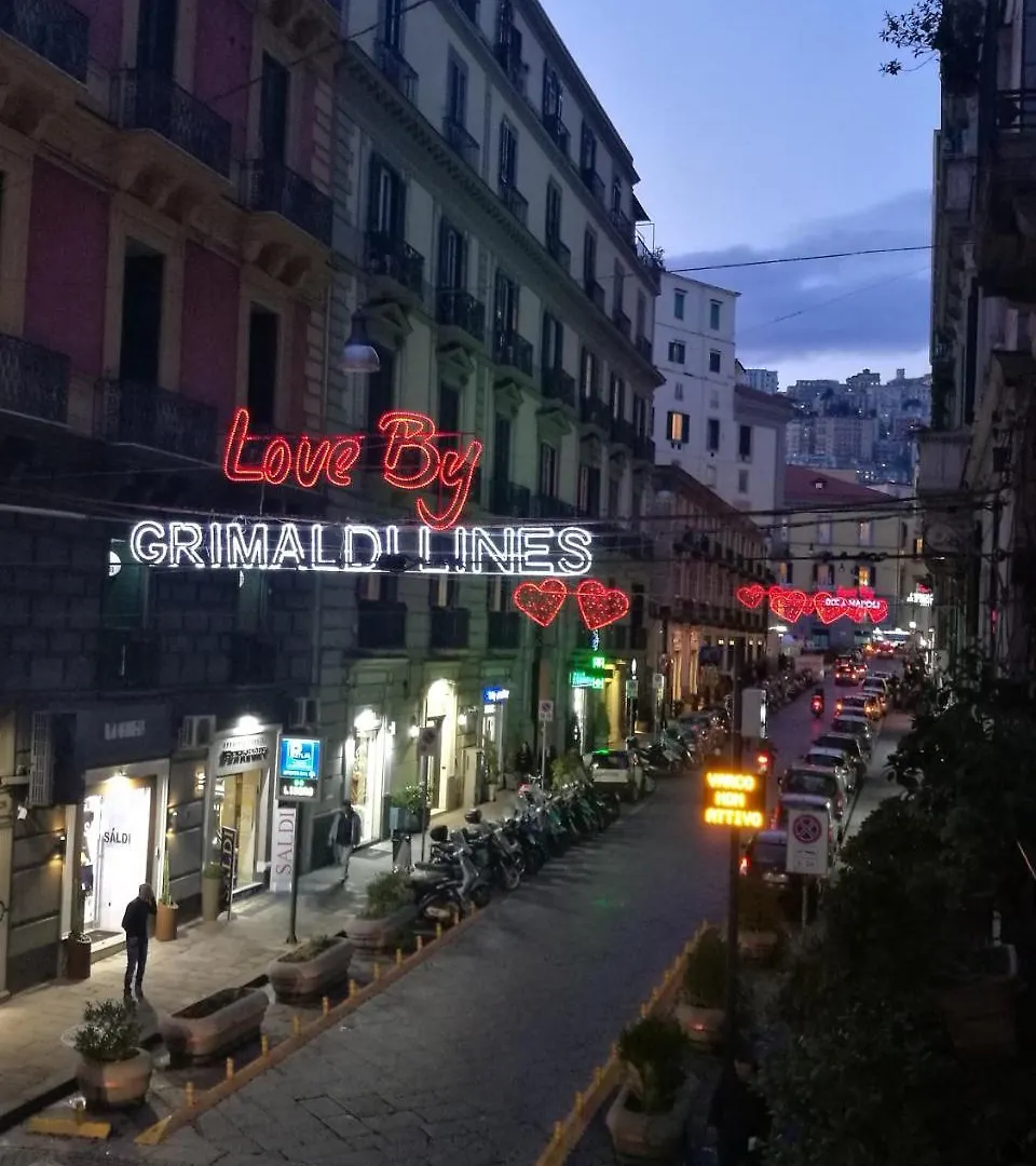 Bed Morelli 49 , Chiaia Napels 2*,  Italië
