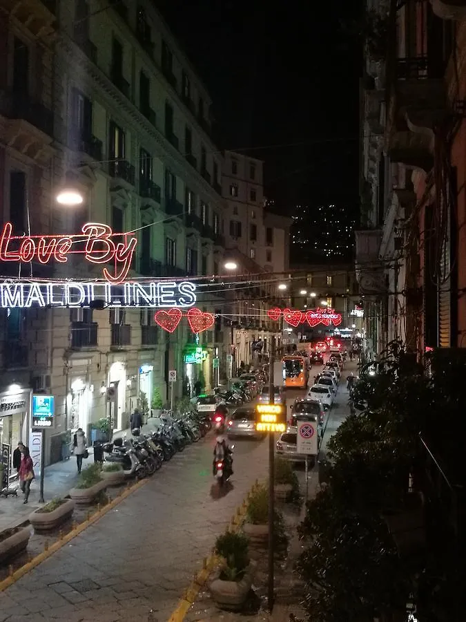 Bed Morelli 49 , Chiaia Naples